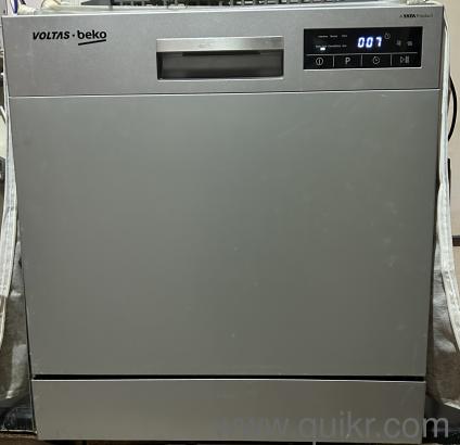 Voltas Beko Table top dishwasher, 2 yes old, rarely used, excellent for a family of 4