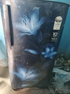 very good condition fridge urgent selling 