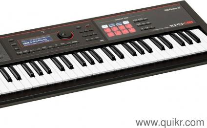 i want to sell my Roland xps 30 keyboard in excellent condition 
