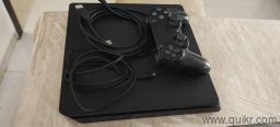 PS4 Slim 500 Gb with One Controller