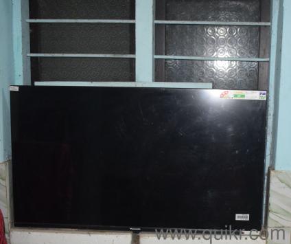 Selling my Panasonic 40-inch LED TV (Model: TH-40HS450DX, 2020).panel not working (complaint) all other parts are working fine,