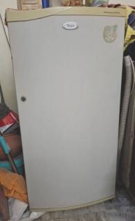 Whirlpool Single Door Fridge  Good Condition, Excellent CoolingI deal for small families, bachelors, or as a spare fridge.