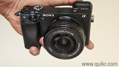 Sony Alpha 6400 Mirrorless with Kit Lens + Zoom Lens  Excellent Condition
