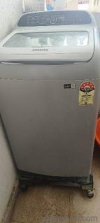 Samsung 7 kg Top load Silver colour fully automatic washing machine