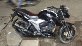 TVS Apache RTR 160 4V - 2022