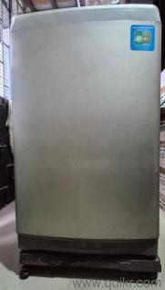 LG Fuzzy Logic 7 kg Fully Automatic Top Load Washing Machine