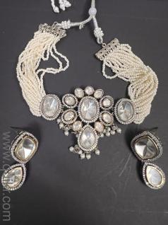 Kundan & Pearl Set