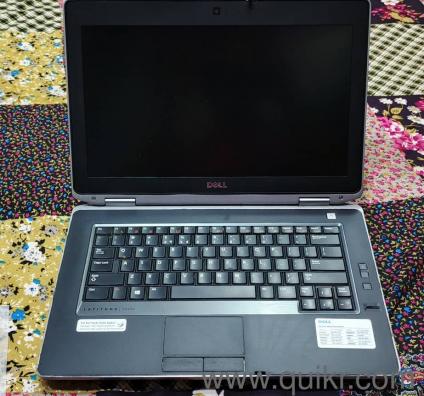 Dell Latitude 6453, very good condition, 4GB RAM and 256 GB SSD, new battery window 10 installed. contact on 9711441199