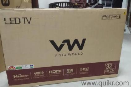 VW 32 inch TV