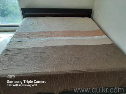 King size box bed in very good condition we are selling because of relocation, available @ Tonk Road Durgapura Jaipur near Marriott Hotel