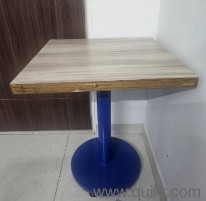 square table 