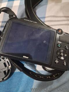 Its a dslr camera works properly its a old model but works really good and clicks nice pictures