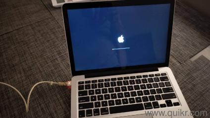 Apple MacBook pro mint condition 