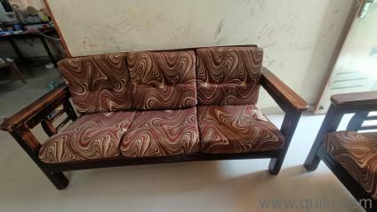 Wooden sofa set to sell
