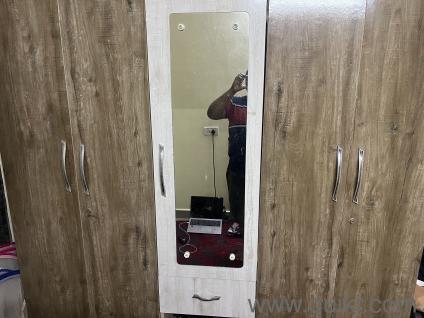 Wardrobe for sell at mumbai
