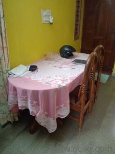 Dining table set, 4 seater, In good condition