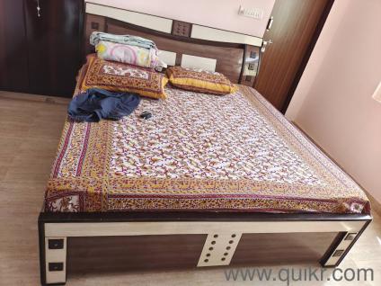 Double bed with mattress 