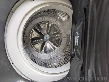 Samsung top load washing machine (2yrs old) ( perfect condition)