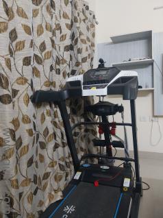 Cult fit automatic trademill with massager