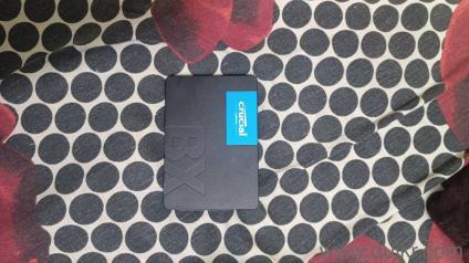 SSD CRUCIAL 240 GB.. GOOD CONDITION 