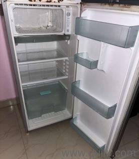 Samsung 190 litre 5 star fridge for sell