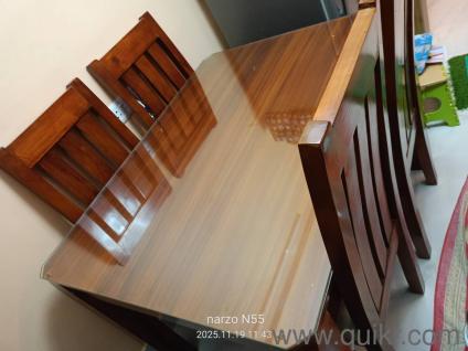 4 Seater Glass Top Dining Table 