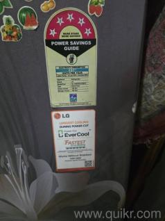 LG REFRIGERATOR. 5 STAR ELECTRICAL RATING AND POWER SAVING AND IN GOOD CONDITION 