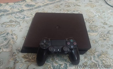 PlayStation 4 Slim 1TB