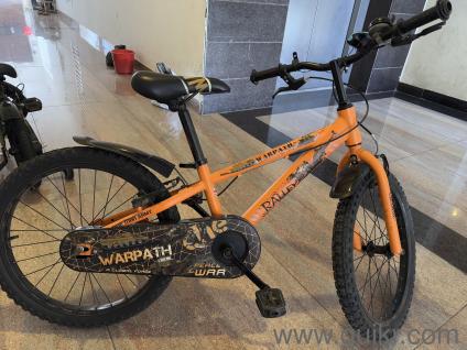 Hamleys Ralleyz kids bicycle 20 for 6-9 year kids, available with learning wheel and back seat