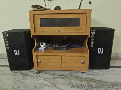 Amplifier and 2 speakers (new) for sale