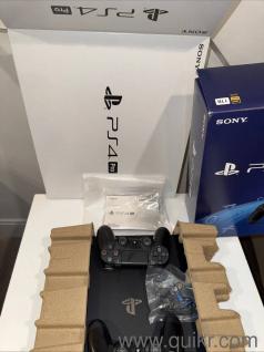 Newly And Unused Playstation 4 pro with games and complete accessories 