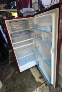 Samsung inverter direct cool refrigerator with 5 star rating 