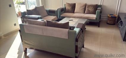 7 Seater Sofa With Center Table