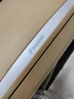 DAIKIN 1.5 Ton AC with EVEREST Stabilizer full working condition...