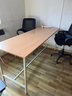 Premium Office Table with Chairs  Like New  Great Deal!