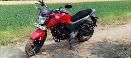 Honda CB Hornet 160R - 2016
