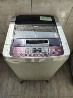 LG fully automatic washing machine 7Kg Top load in good working condition 