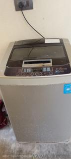 Good working condition with capacity of 6.5 kg