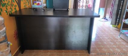 Office table Lenth 5ft x2.5ft
