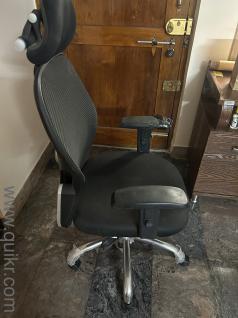 New- Office Chair with top quality includes Neck support. 60% lesser than normal price
