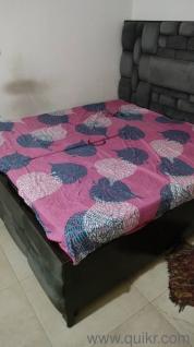 6*6 double bed with mattress 