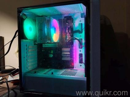 Gaming PC Mint Condition (White, RGB environment)