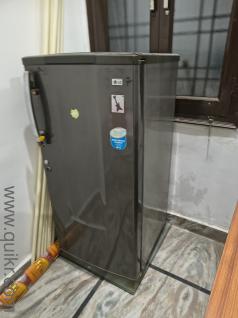 Running new condition hai. Ahemdabad shift hone ko vajah se sell kr rha hu