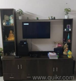 TV unit to sell