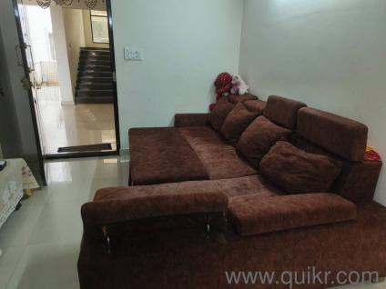 Well-maintained sofa 