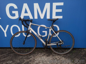 Decathlon Triban RC100 Roadbike in excellent condition