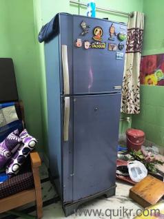 Fridge Selling Rs.5,000 _ Madhyamgram