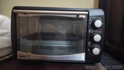 Oven Toaster Griller (OTG) - 20 Litres, Upper & Lower Heating 60 minute timer 1200W - Black