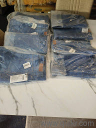 all mix brand clothes lot for sale 6000 quantity 150 rs