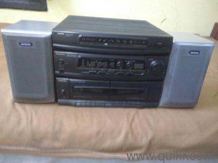 PANASONIC  Music System  with  AIWA  Speakers / Double Cassette Stereo /AM- FM  Tuner 7